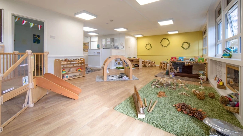 Nursery photograph 1775136073411 - profile view