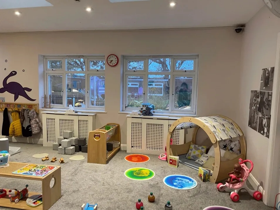 Nursery photograph 1774976707707 - profile view