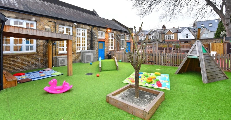 Nursery photograph 1775136490816 - profile view