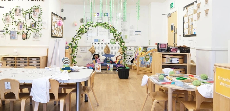 Nursery photograph 1775136563765 - profile view