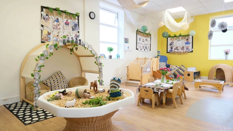 Nursery photograph 1775136588666 - profile view