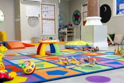 Nursery photograph 1778062831956 - profile view