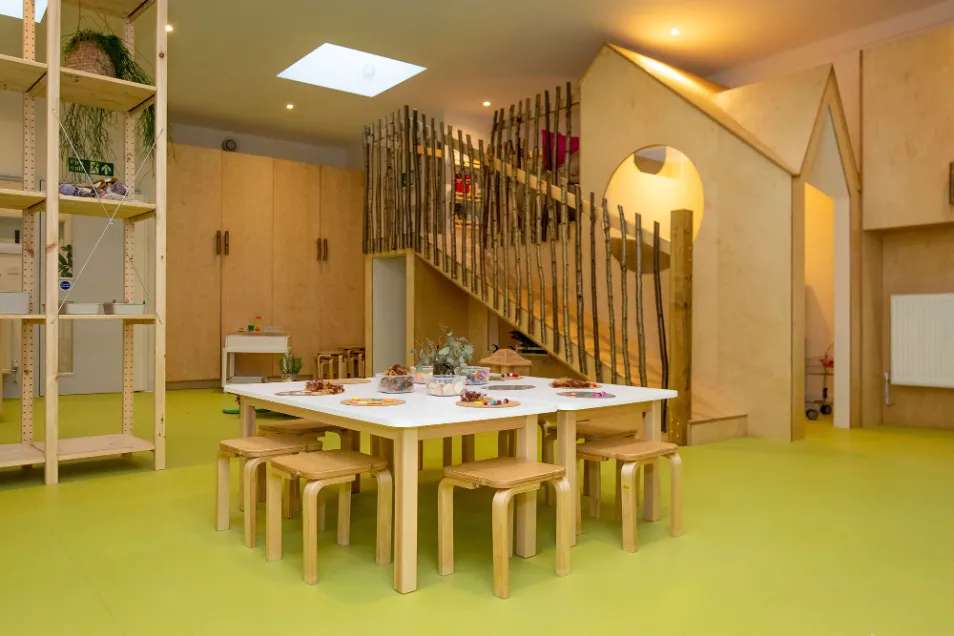 Nursery photograph 1770983396102 - profile view