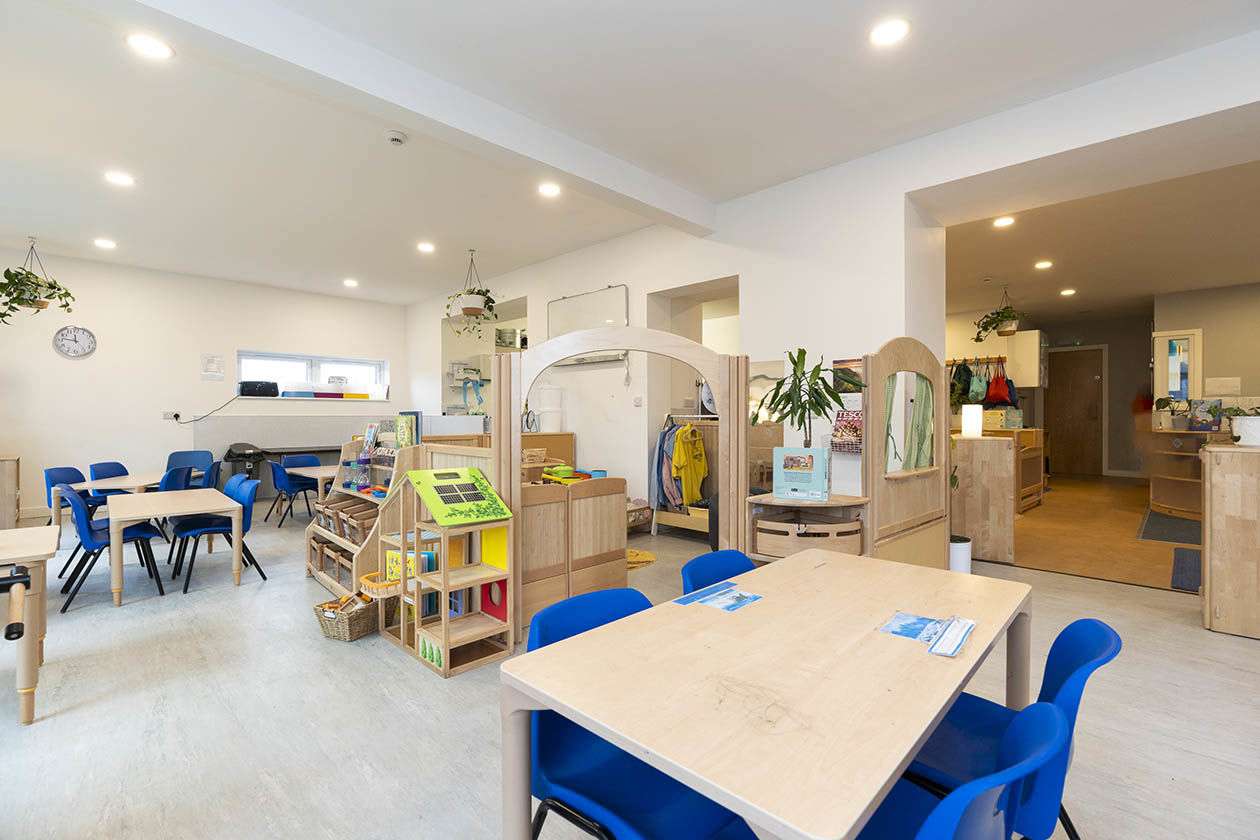 Nursery photograph 1764774181203 - profile view