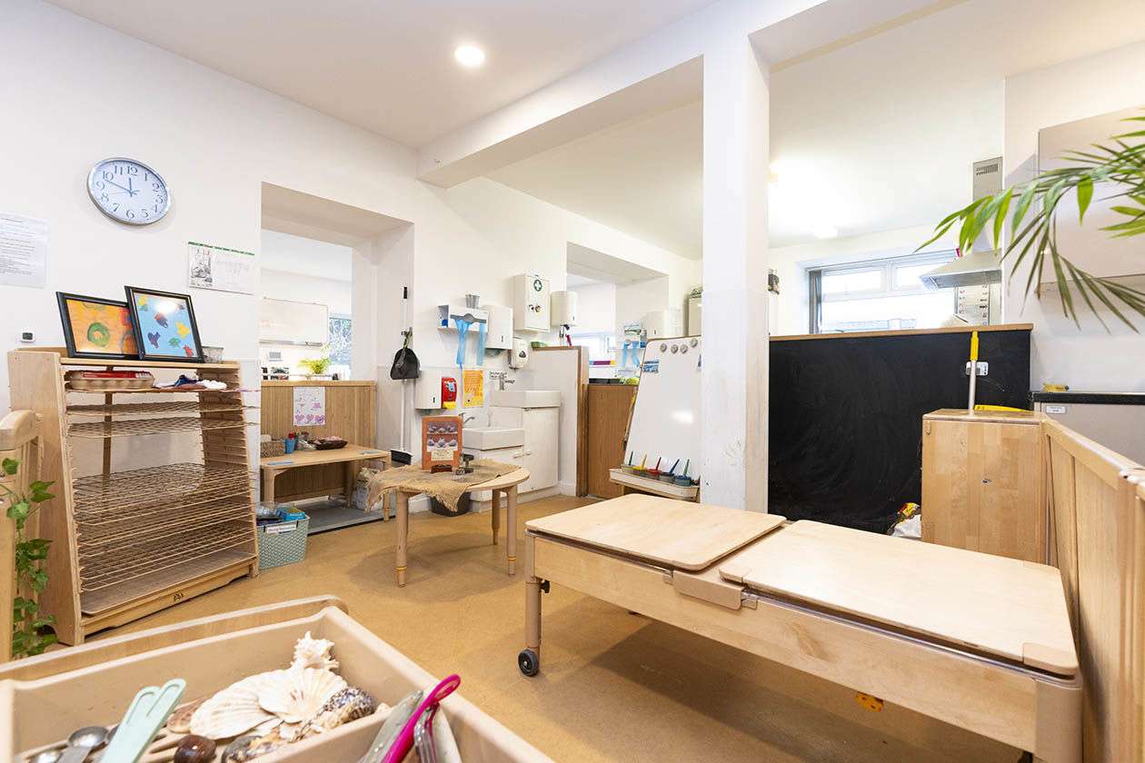 Nursery photograph 1764774186572 - profile view