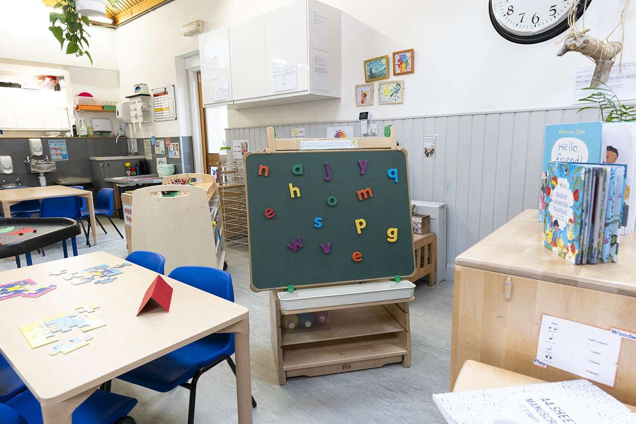 Nursery photograph 1764773567548 - profile view