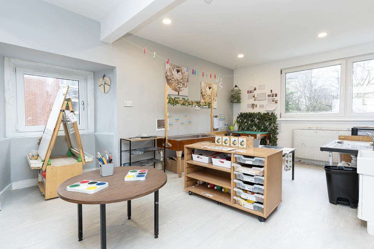 Nursery photograph 1764762466556 - profile view