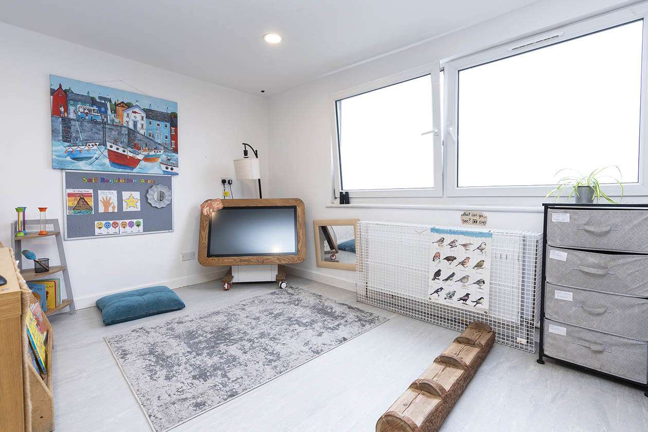 Nursery photograph 1764762476592 - profile view