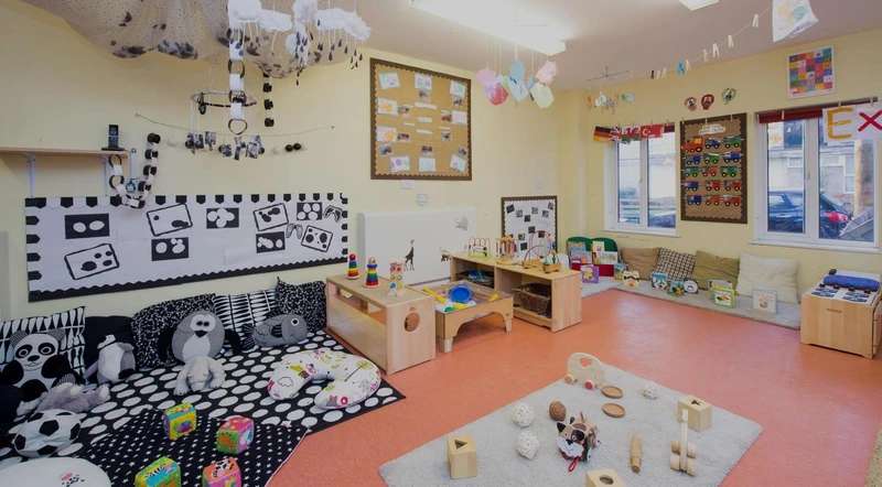 Nursery photograph 1775135366938 - profile view