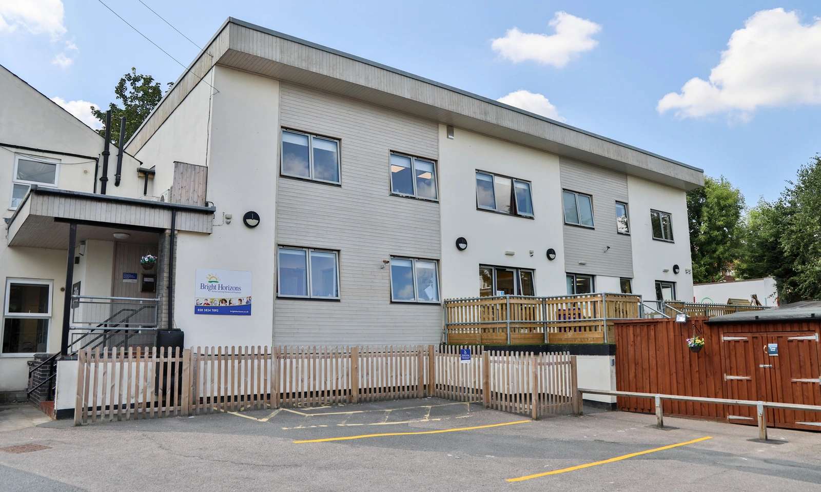 Nursery photograph 1775135962720 - profile view