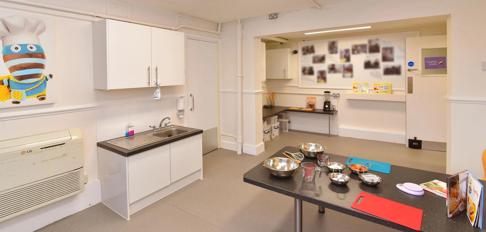 1775135815259-0005-4788-reigate-kitchen.jpg