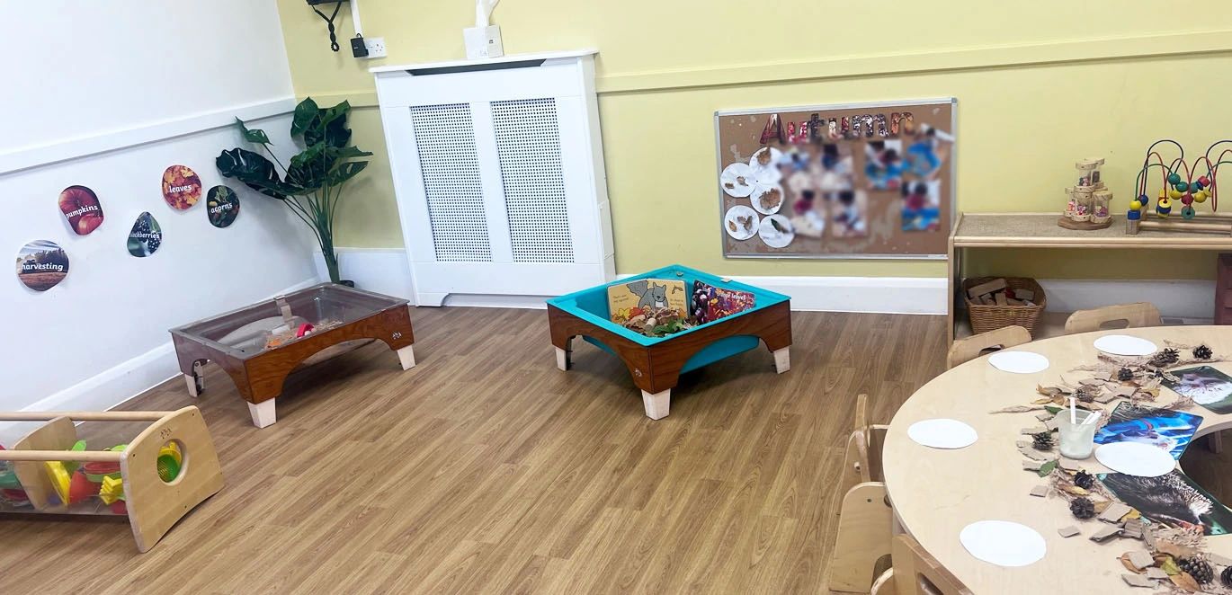 1775136035663-0005-hatch-end-baby-room2.jpg