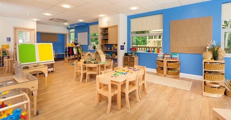 1775136468102-0003-crawley_Inventors-room.jpg