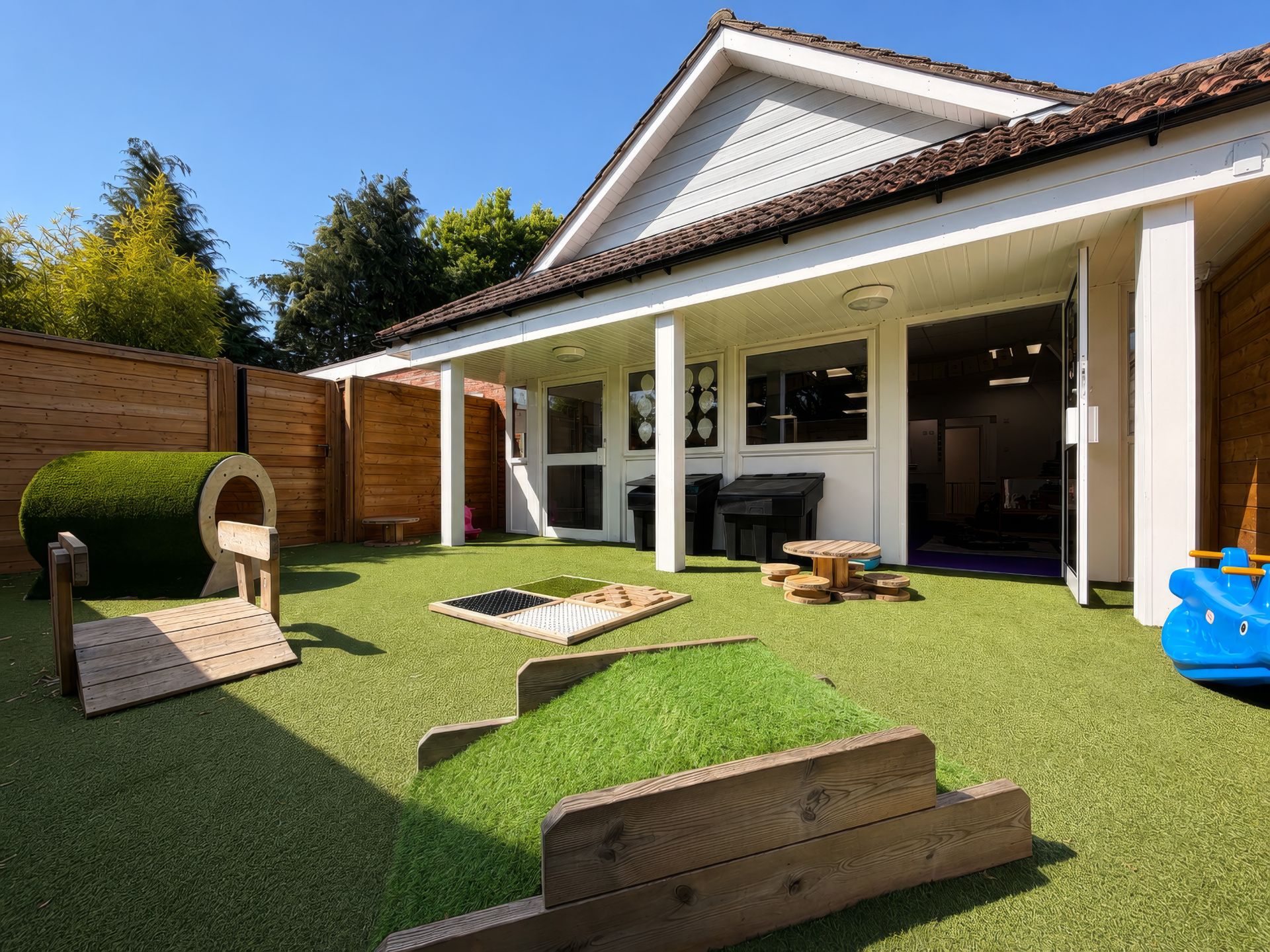 Boxmoor Garden2.jpeg