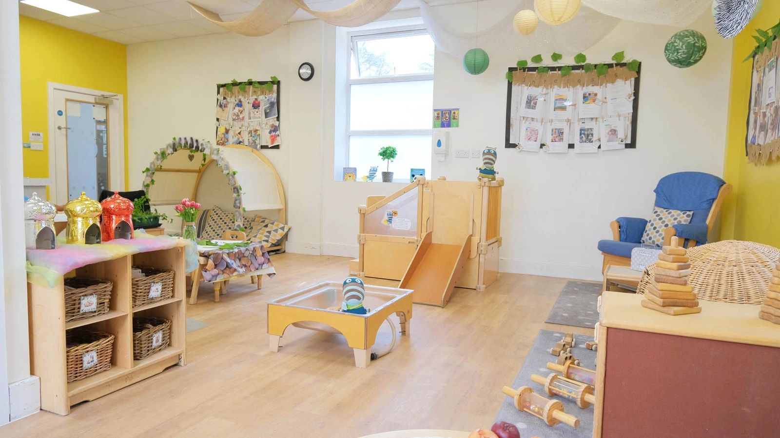 1775136588666-0001-rugby-baby-room-2.jpg