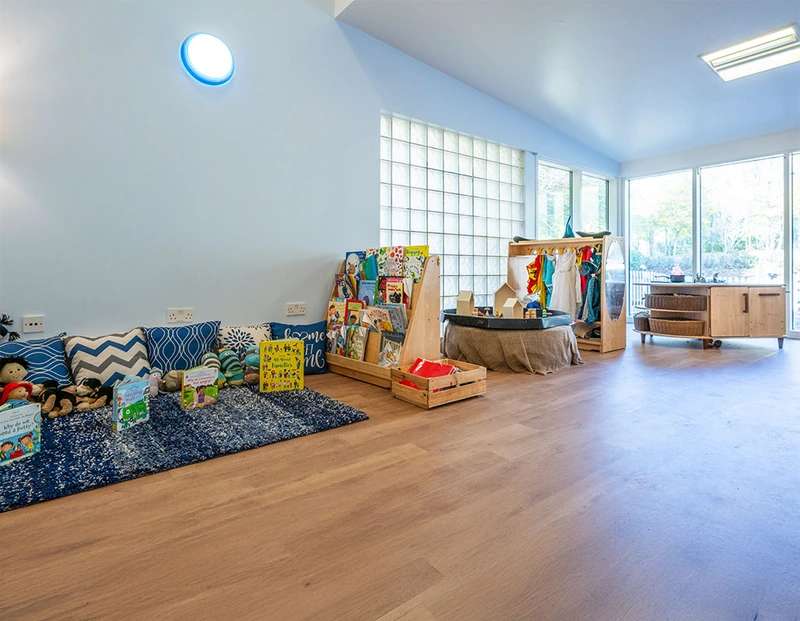 Profile image 1775135373763 of 10 Nursery photograph 1775135373763 - profile view