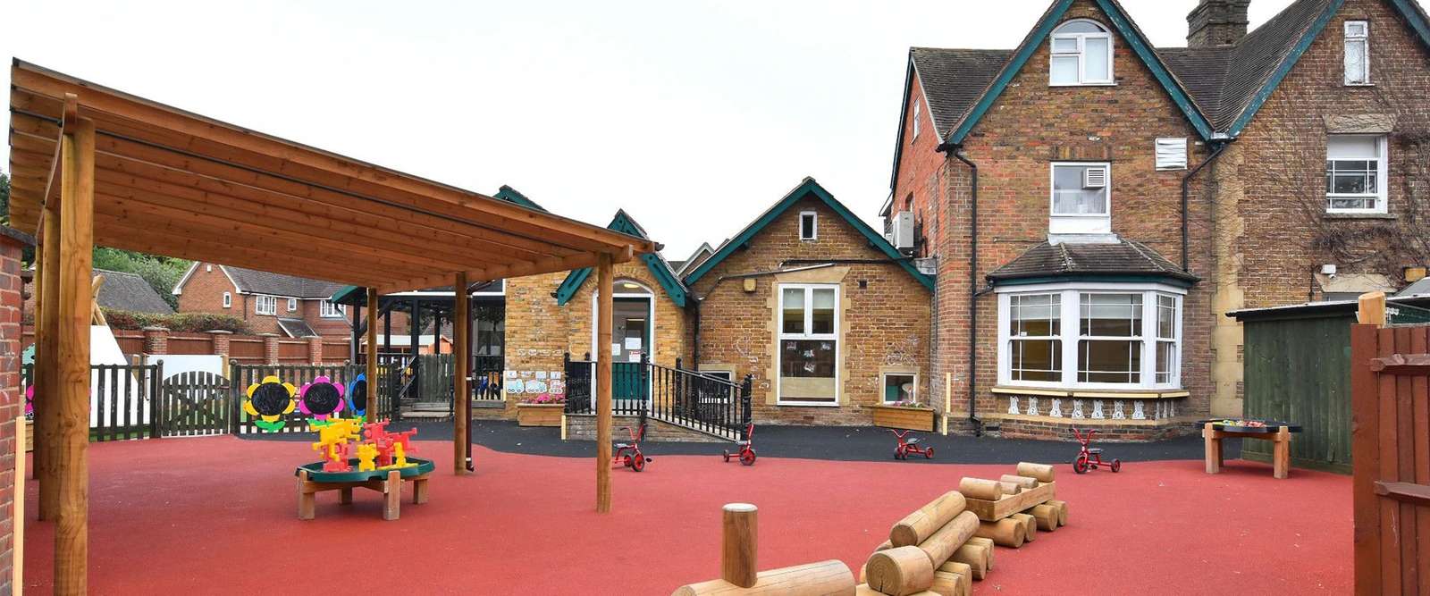 Profile image 1775135620032 of 5 Nursery photograph 1775135620032 - profile view