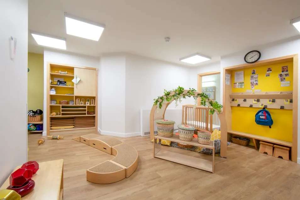 Profile image 1775048660496 of 10 Nursery photograph 1775048660496 - profile view