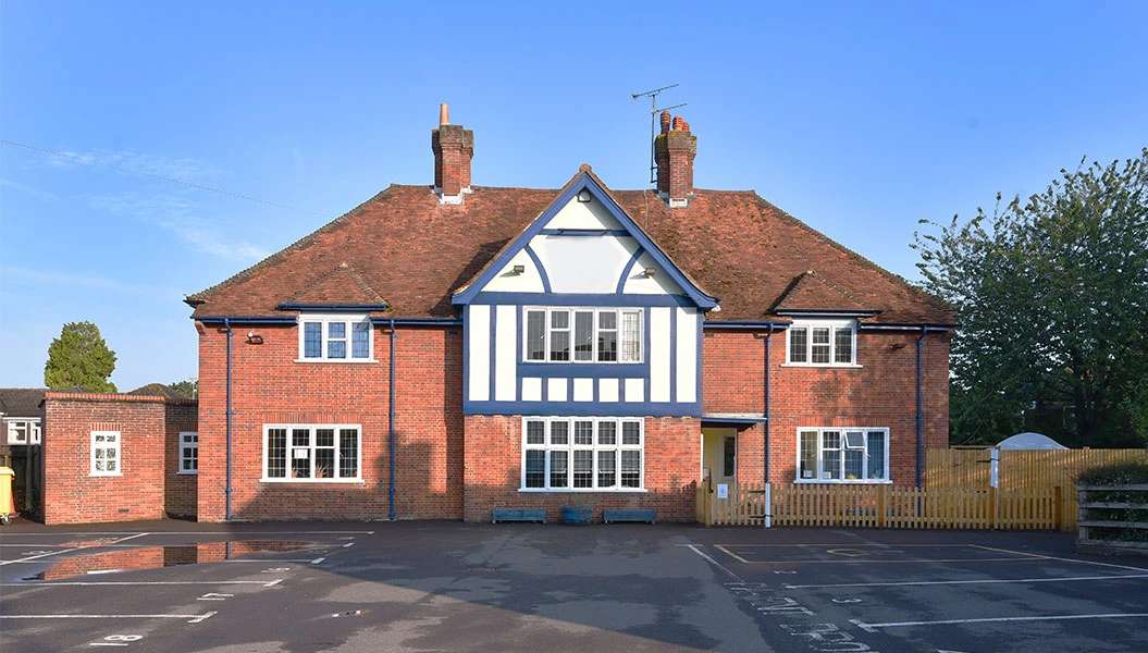 Profile image 1775136237094 of 6 Nursery photograph 1775136237094 - profile view