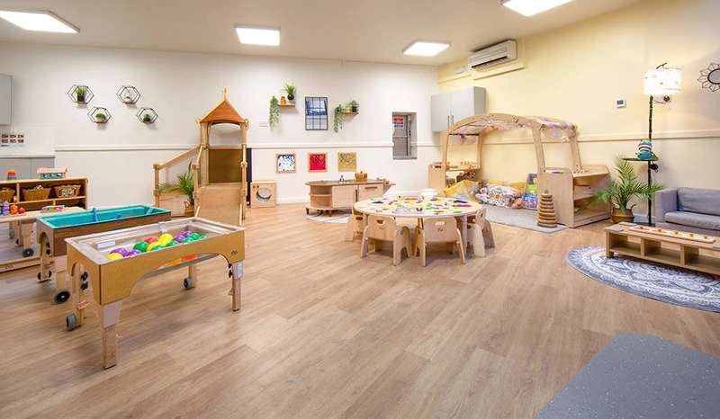Profile image 1775135404553 of 10 Nursery photograph 1775135404553 - profile view