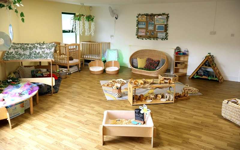 Profile image 1775136295457 of 8 Nursery photograph 1775136295457 - profile view