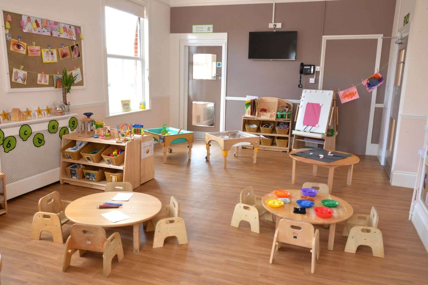 Profile image 1775136314350 of 4 Nursery photograph 1775136314350 - profile view