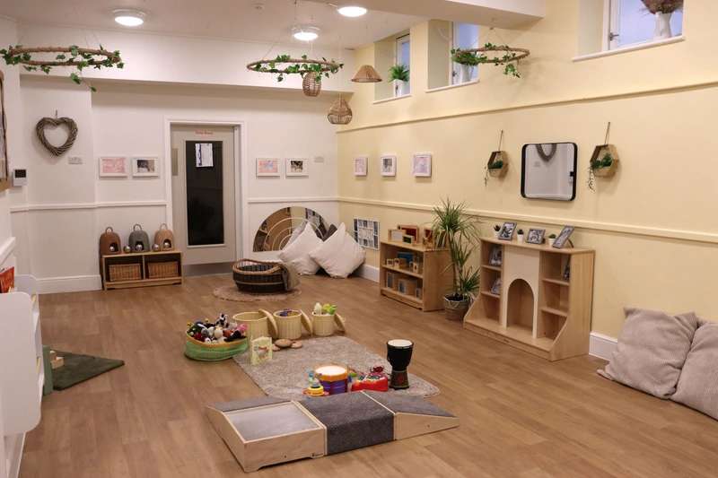 Profile image 1775136580419 of 7 Nursery photograph 1775136580419 - profile view